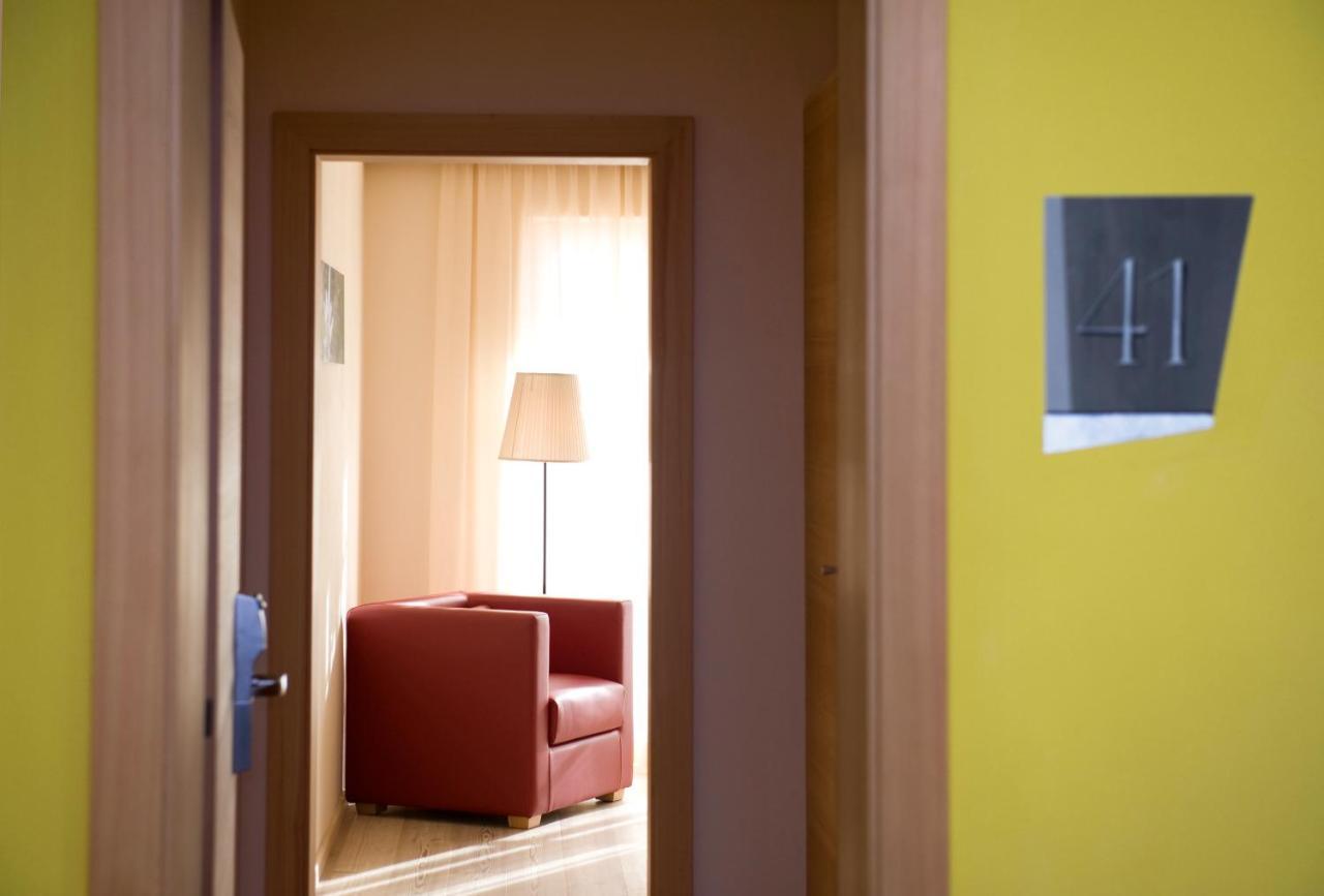 Hotel Ostaria Posta ซานมาร์ตีโน อิน บาร์เดีย ภายนอก รูปภาพ