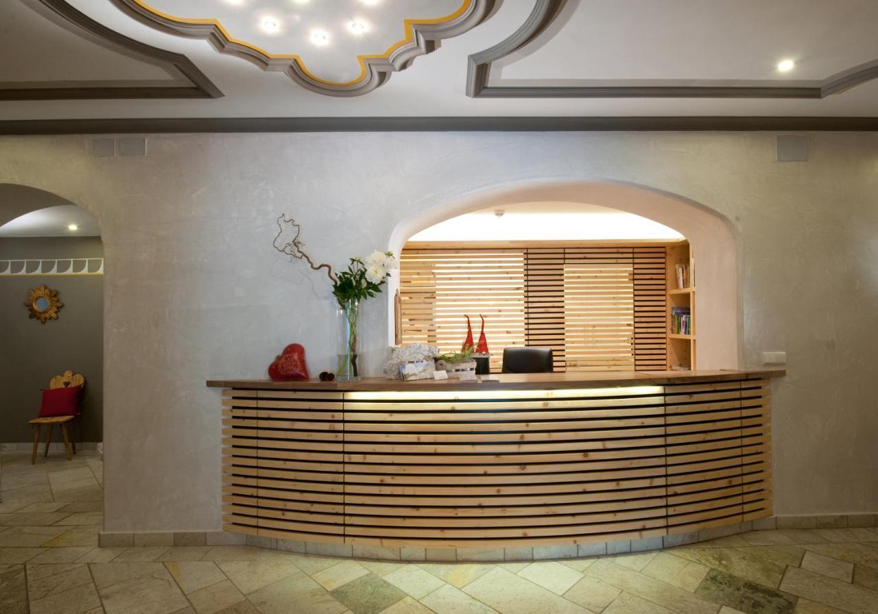 Hotel Ostaria Posta ซานมาร์ตีโน อิน บาร์เดีย ภายนอก รูปภาพ